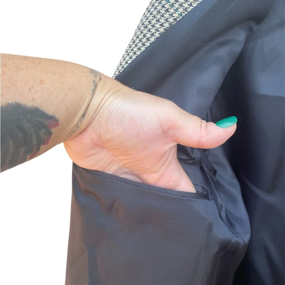 Oscar De La Renta Men’s Tailored Suit Jacket